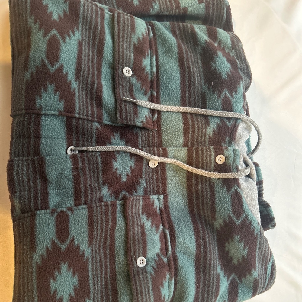 Western pattern fleece jacket with draw string hoodie